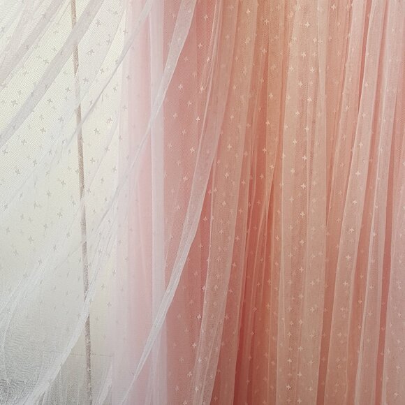 Needle & Thread ! Wildflower Ditsy Embroidered Tulle Gown (US16) - Picture 7 of 17